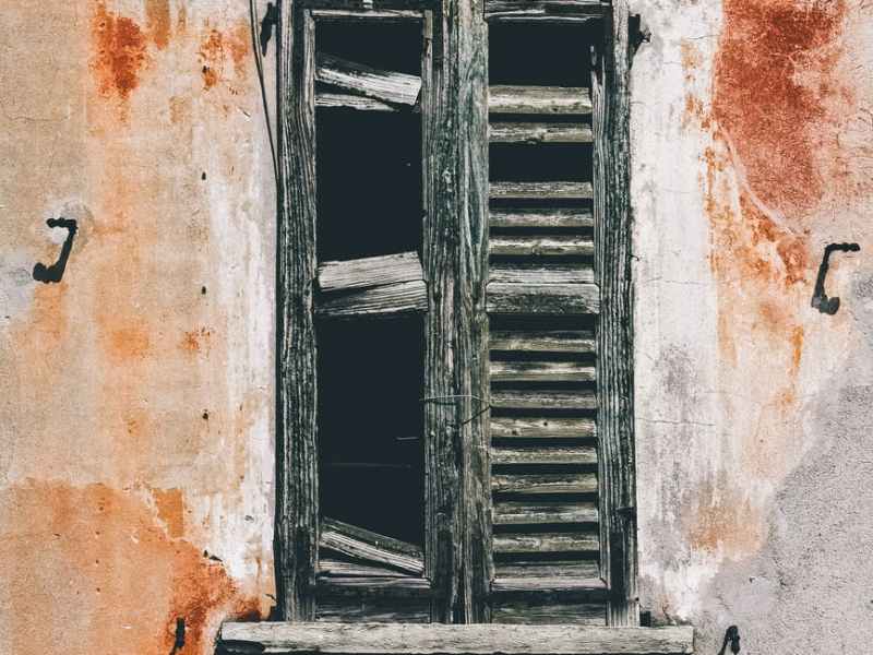 Entre mis cuartos&nbsp;abandonados